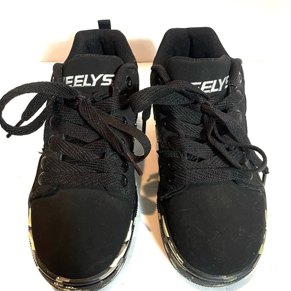 Heelys HES10321 Racer 20 Black Camo Roller Skating Lace Up Shoes Youth Boys Sz.2 - Picture 1 of 13
